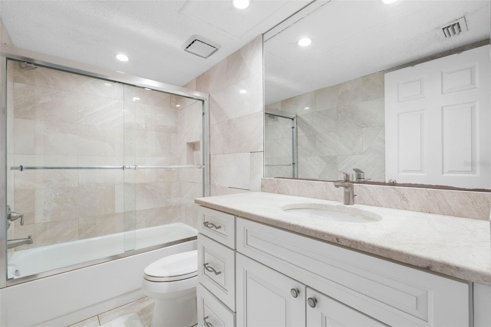 Townhouse at 12140 CAPRI CIR S, TREASURE ISLAND, photo 45 of 53
