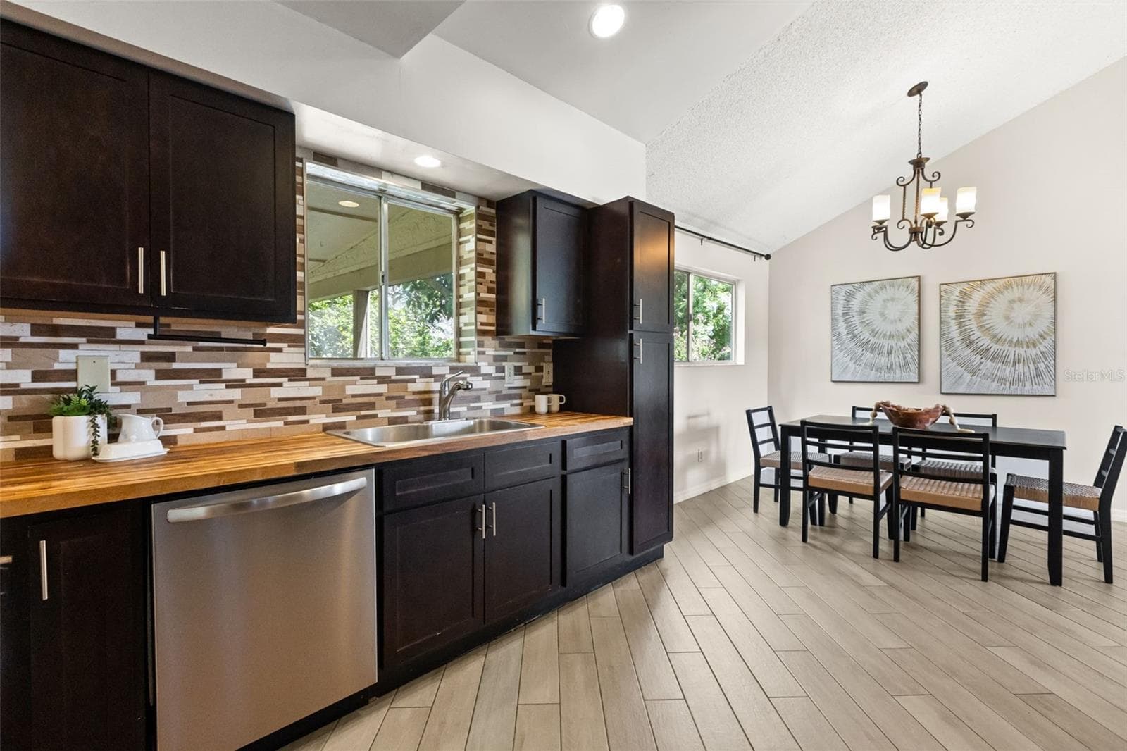 Single Family Residence at 7925 SNOWBERRY CIR, ORLANDO, photo 21 of 41