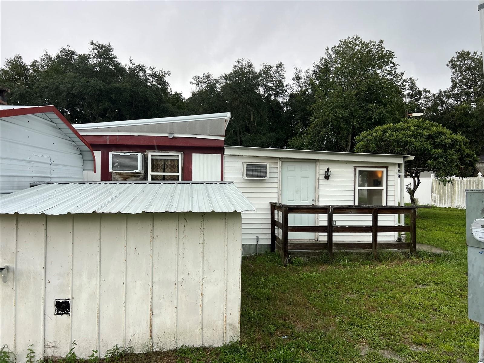 Mobile Home at 31800 E SKYLINE DR, DELAND, photo 5 of 26