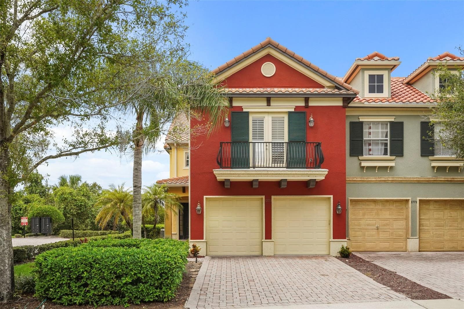 1775 LAKE SIDE AVE