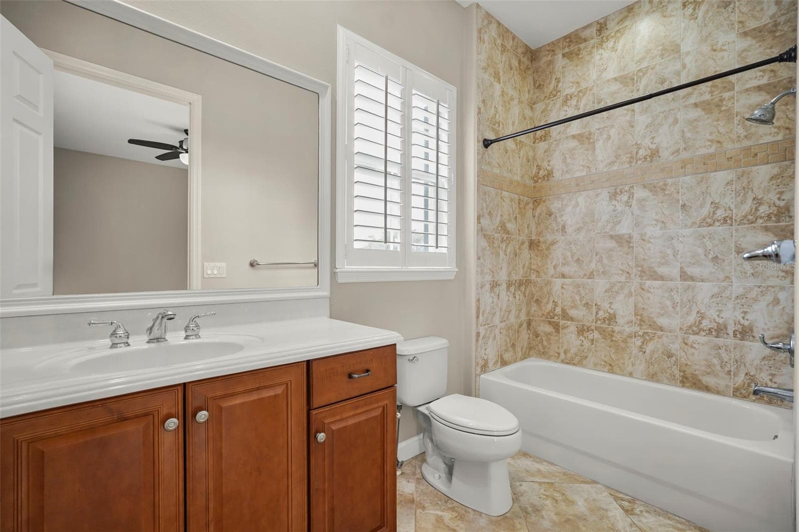 Townhouse at 1775 LAKE SIDE AVE, DAVENPORT, photo 24 of 51