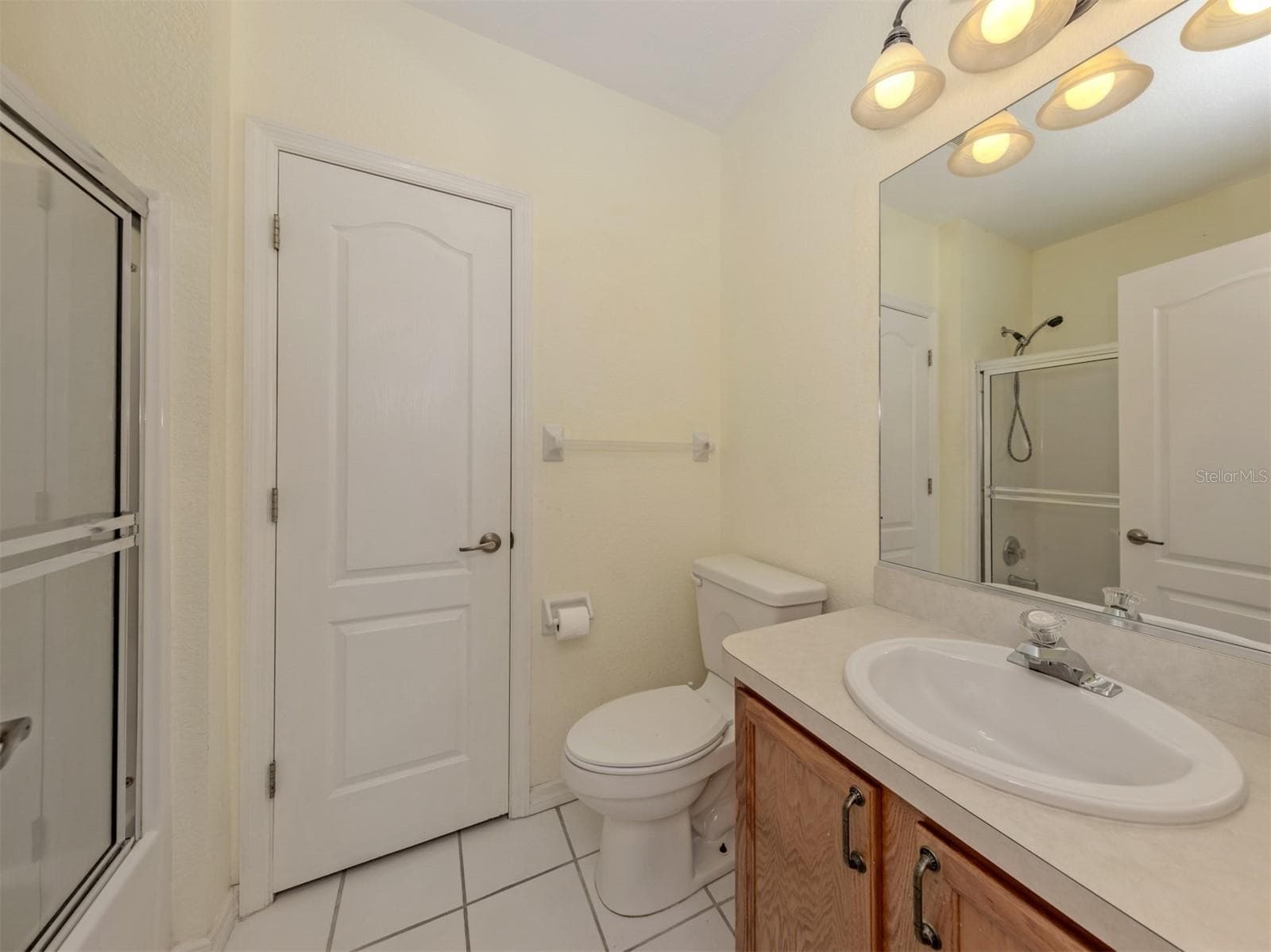 Second Bath - 503 AUBURN LAKES CIR #503, VENICE