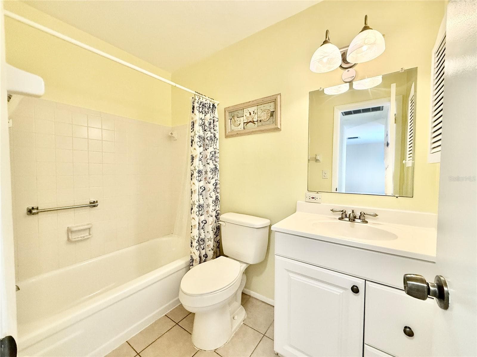 Villa at 6105 CORAL WAY, BRADENTON, photo 4 of 22
