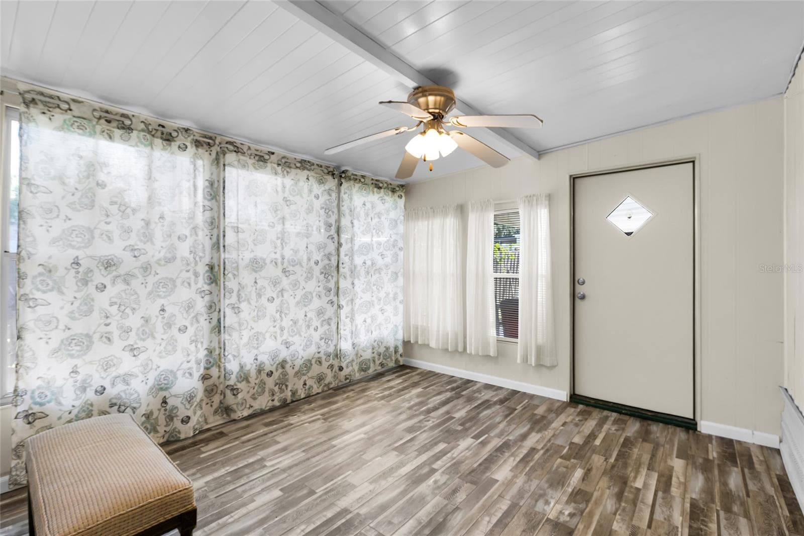 Mobile Home at 24631 PALMETTO DR, LEESBURG, photo 24 of 34