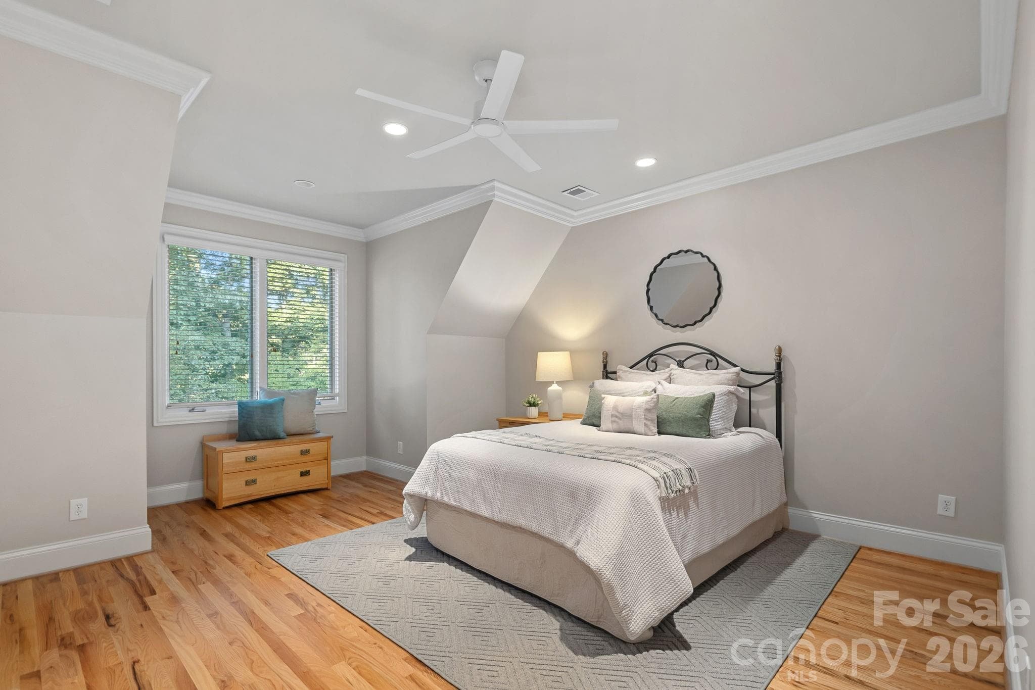 Single Family Residence at 177 Great Point Drive, Mooresville, photo 20 of 47