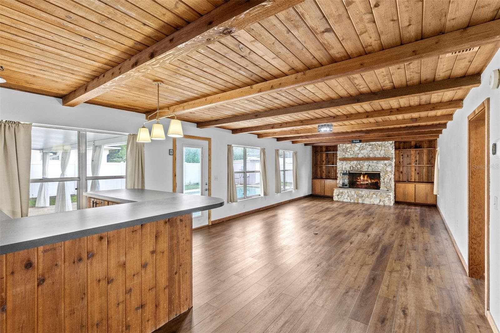 Single Family Residence at 2215 BRADFORD CT, ORLANDO, photo 13 of 36