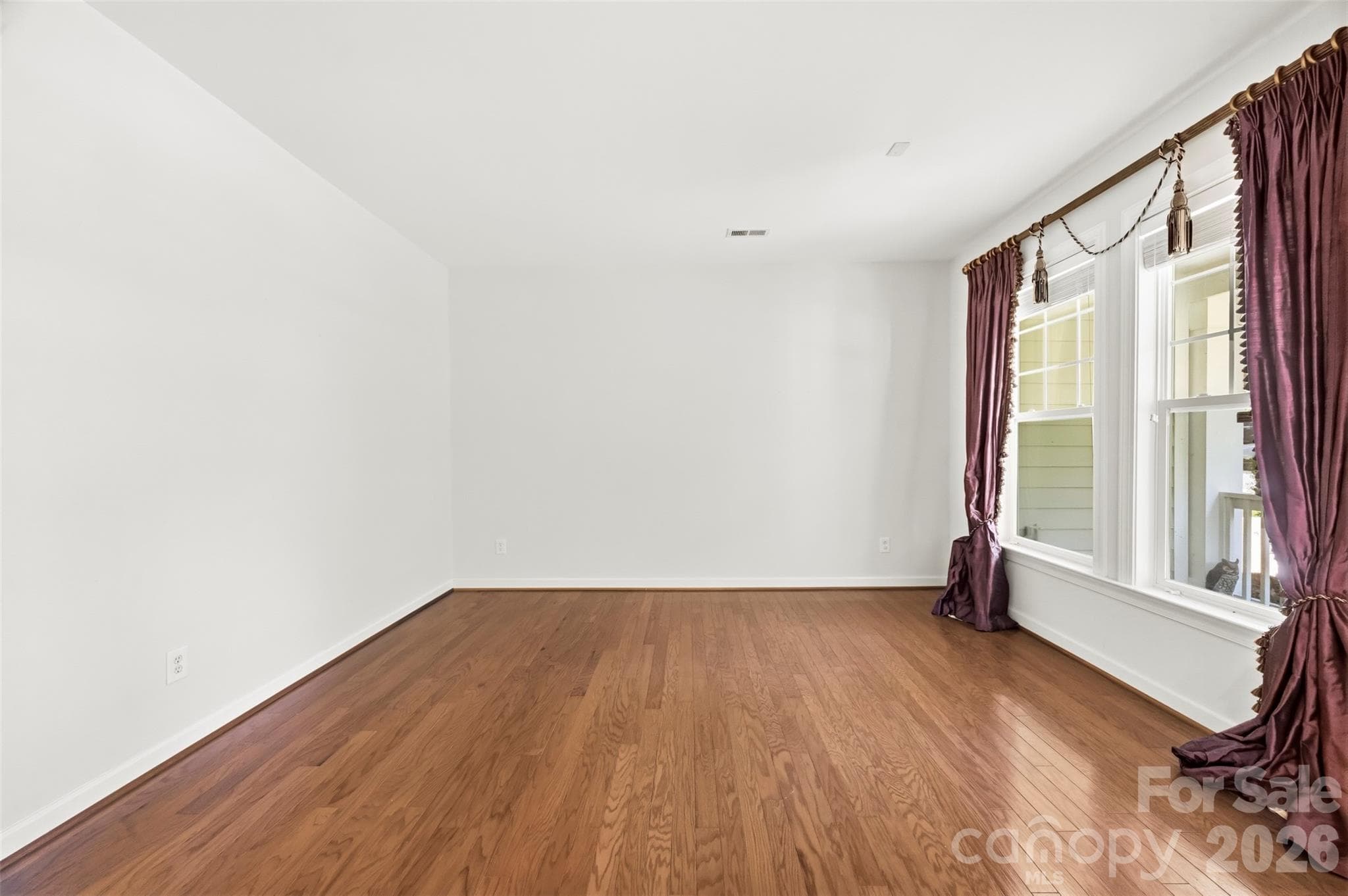 Single Family Residence at 13210 Arbor Day Court, Charlotte, photo 8 of 40