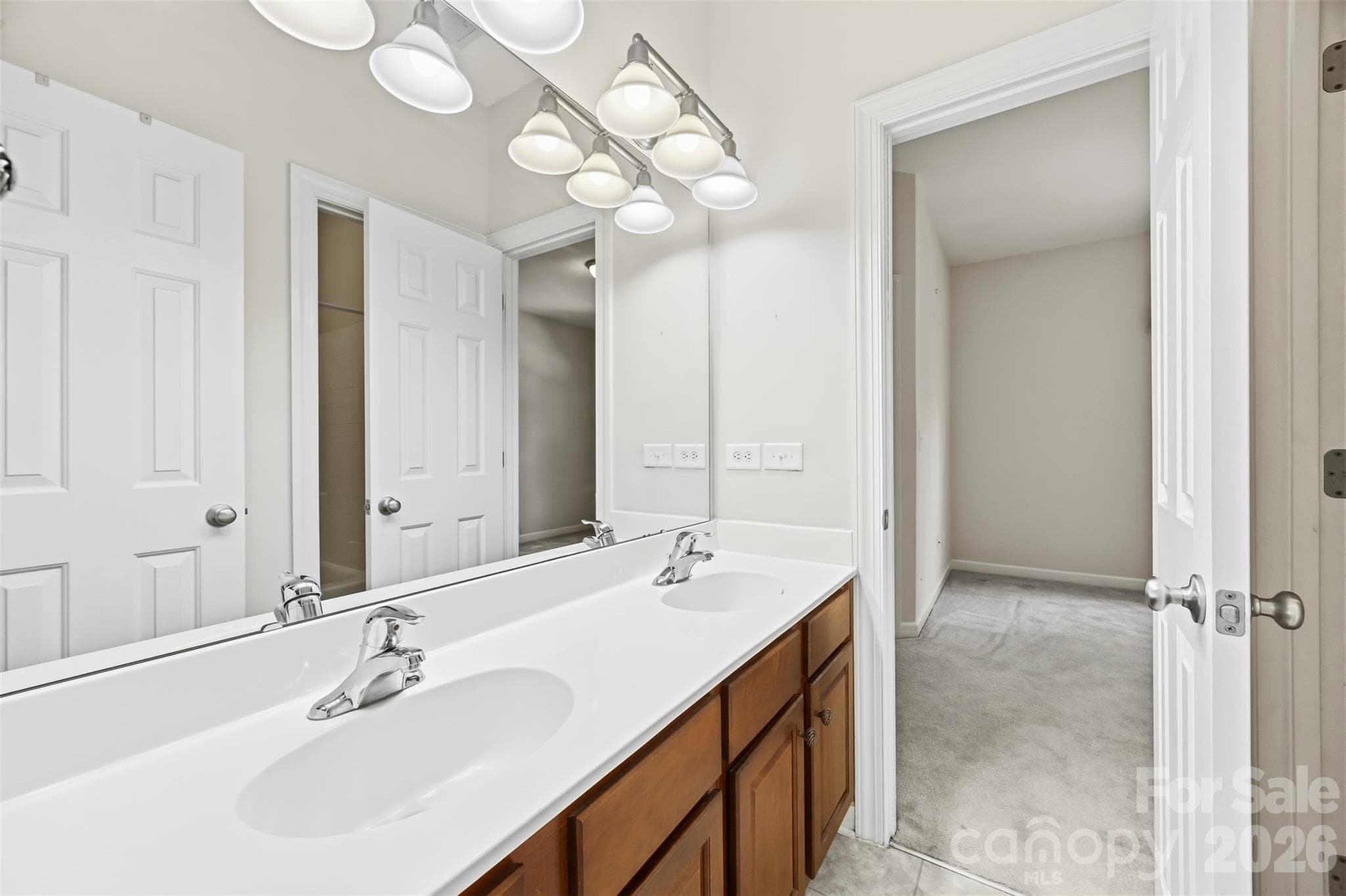 Single Family Residence at 13210 Arbor Day Court, Charlotte, photo 28 of 40