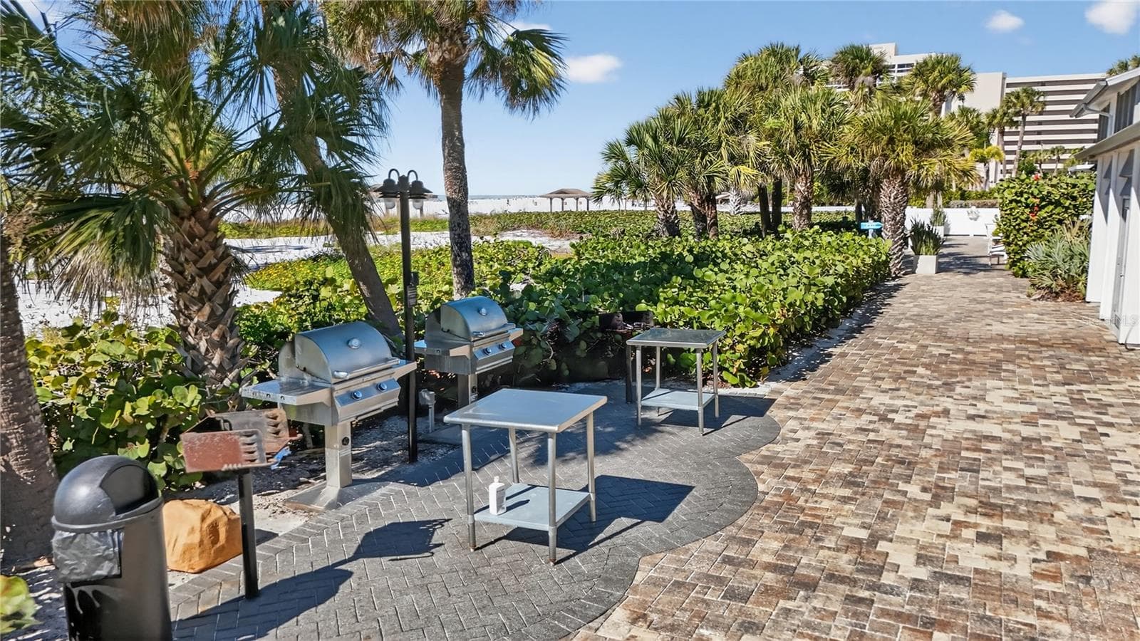one of many BBQ areas - 1130 W PEPPERTREE LN #118, SARASOTA