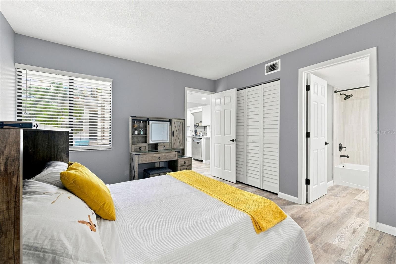 Condominium at 1805 MARINER DR #53, TARPON SPRINGS, photo 21 of 50