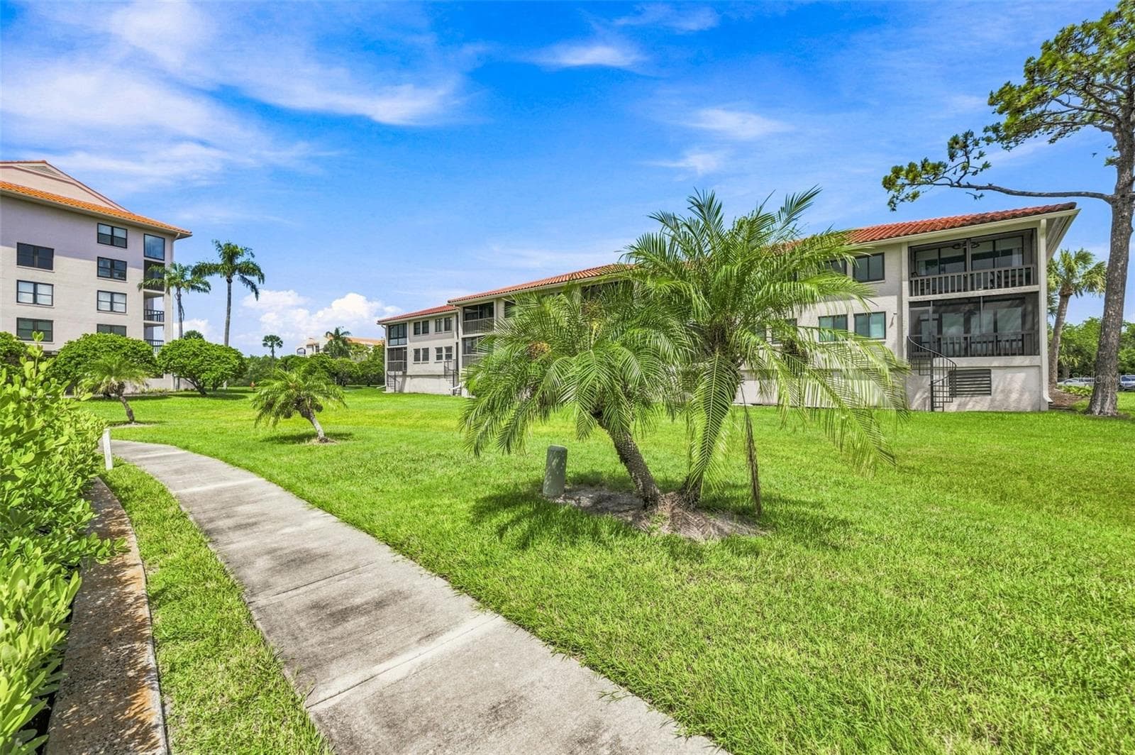 Condominium at 1805 MARINER DR #53, TARPON SPRINGS, photo 29 of 50