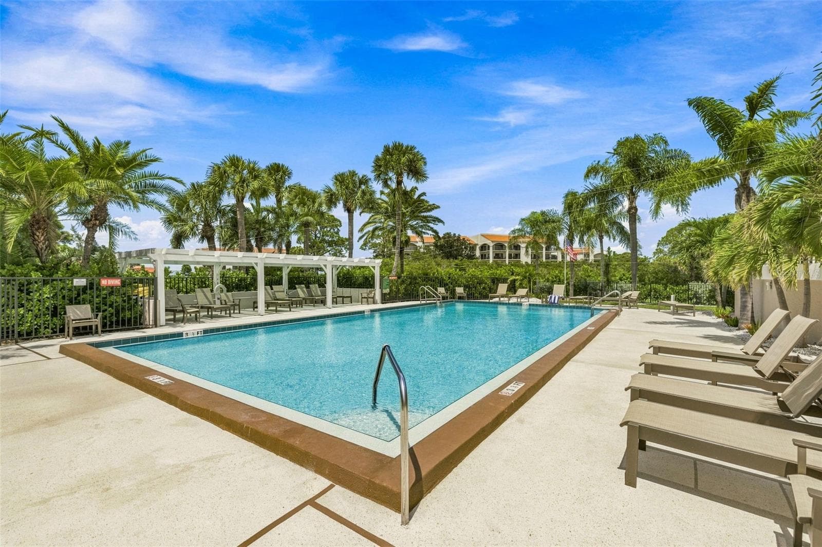 Condominium at 1805 MARINER DR #53, TARPON SPRINGS, photo 32 of 50