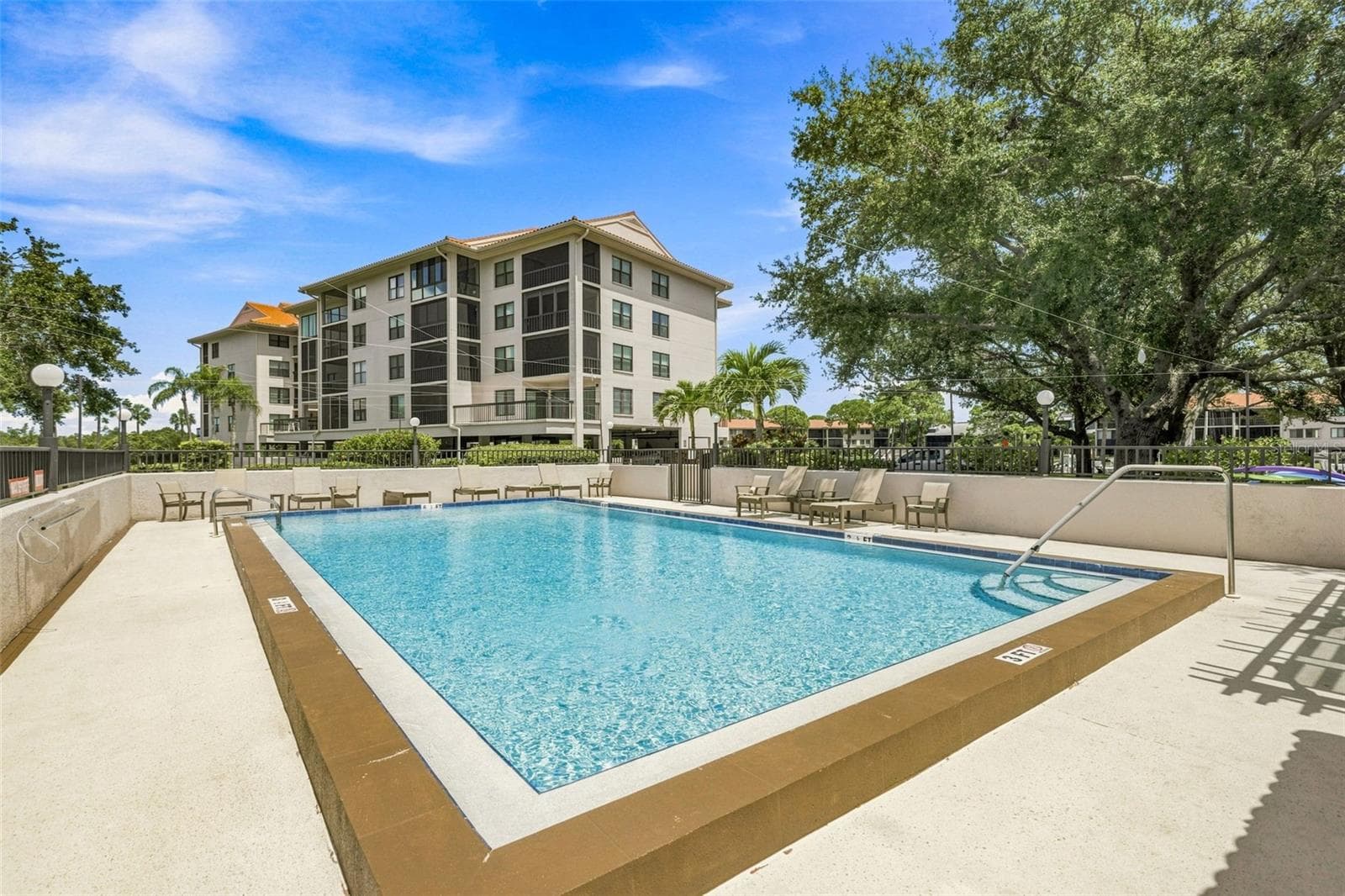Condominium at 1805 MARINER DR #53, TARPON SPRINGS, photo 34 of 50