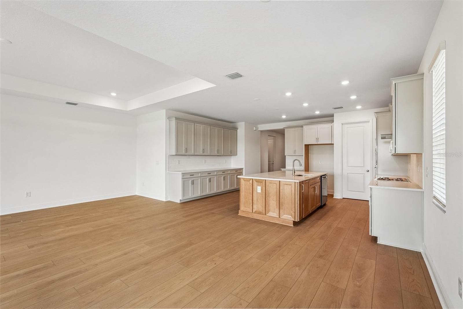 Single Family Residence at 152 VISTERA BLVD, NOKOMIS, photo 4 of 21