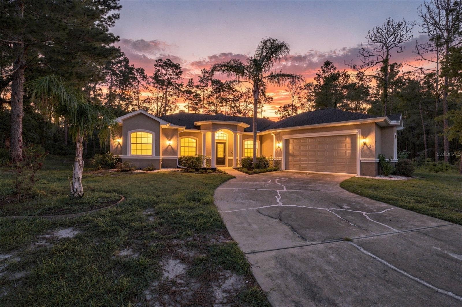 25 SANDERS CIR