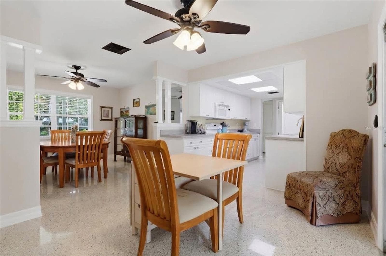 Single Family Residence at 8403 S FLINTROCK CT, TAMPA, photo 15 of 43