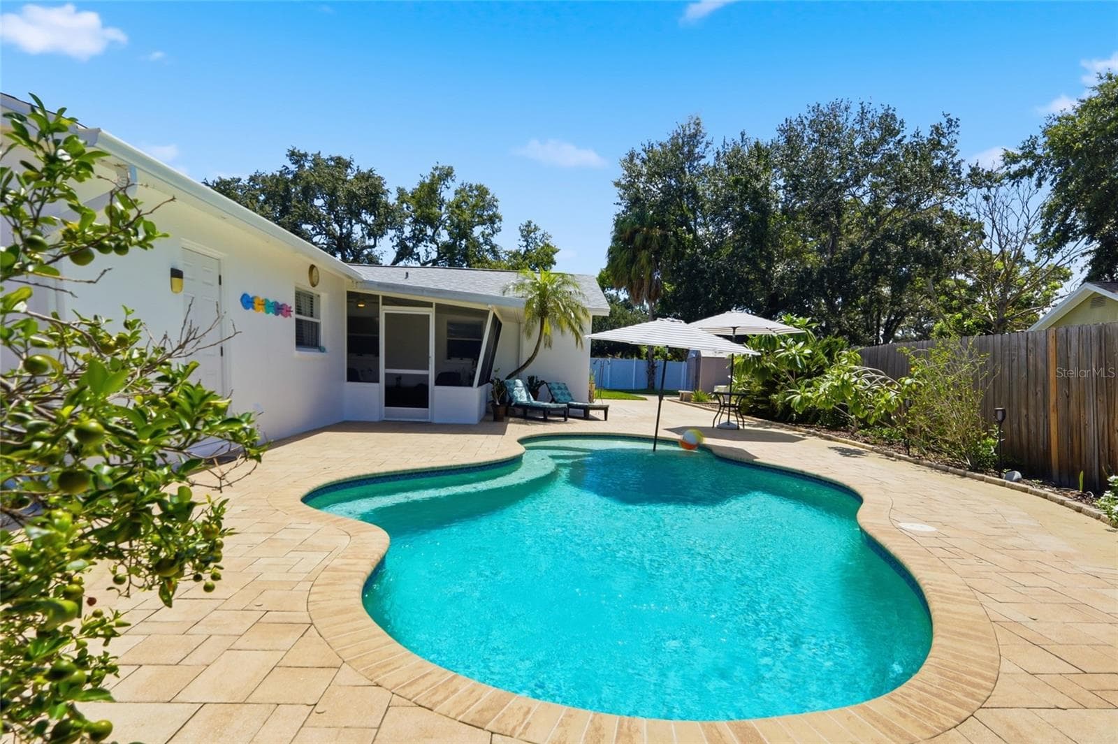 Single Family Residence at 8403 S FLINTROCK CT, TAMPA, photo 28 of 43