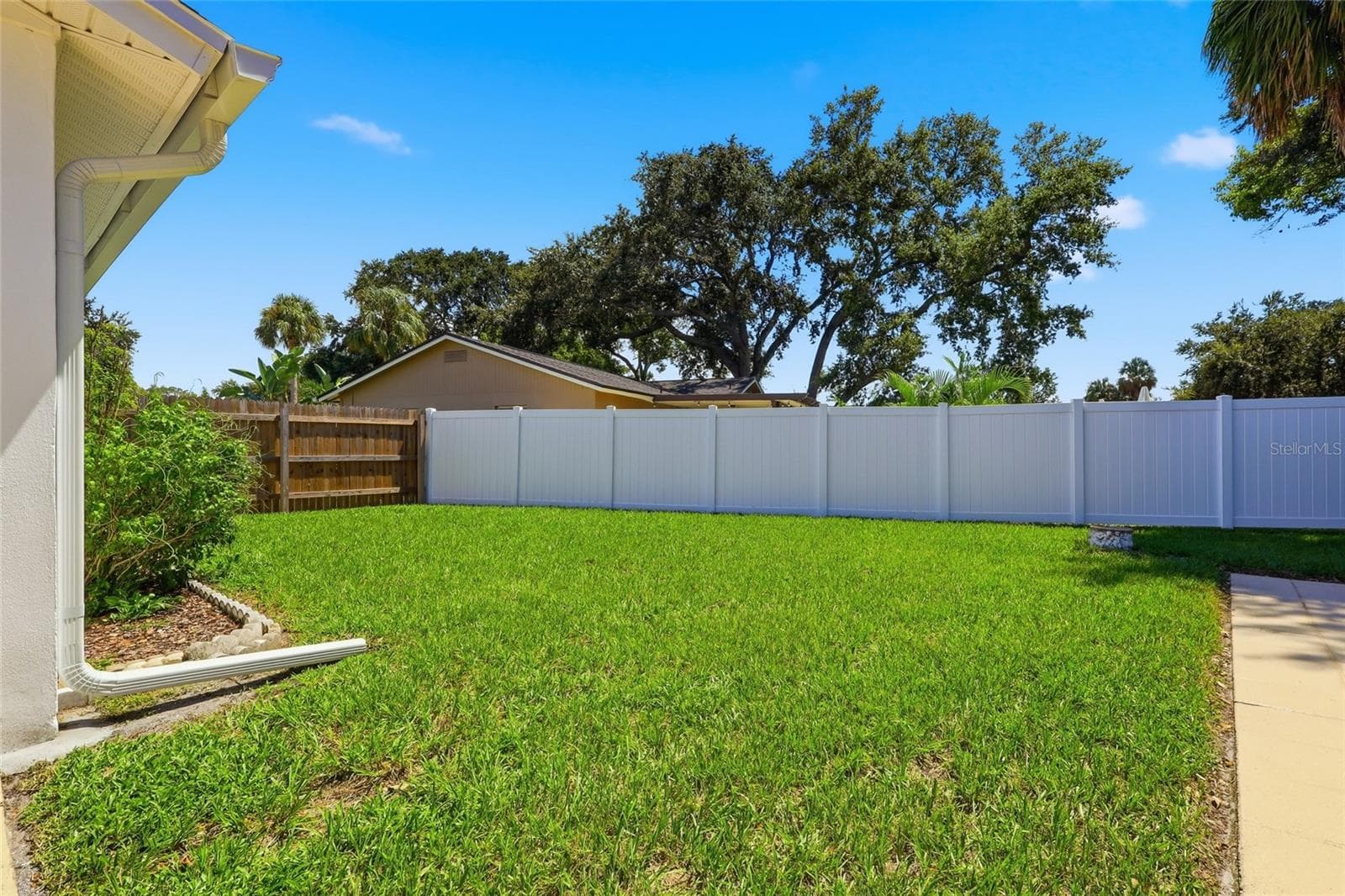 Single Family Residence at 8403 S FLINTROCK CT, TAMPA, photo 31 of 43