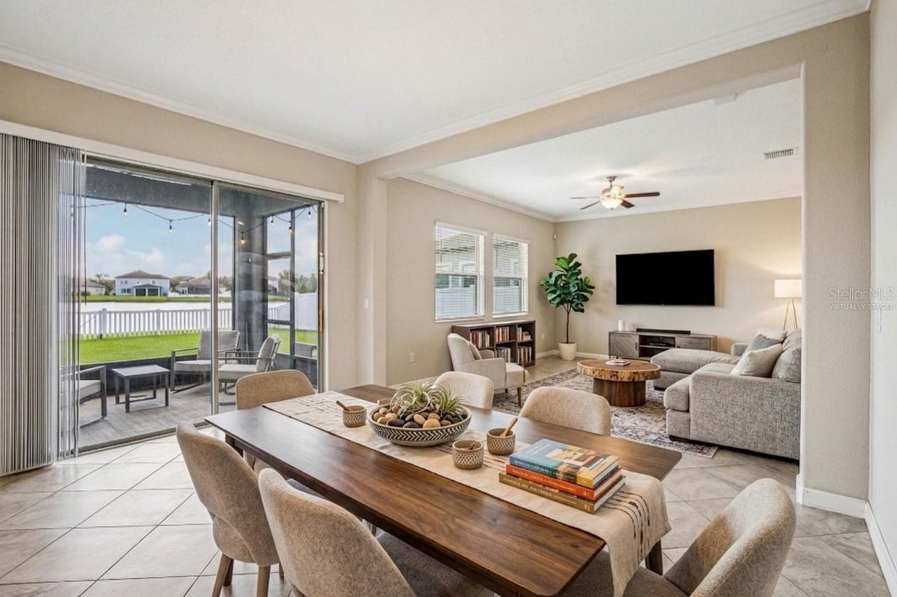 VIRTUALLY STAGED - 11516 SUNBURST MARBLE RD, RIVERVIEW