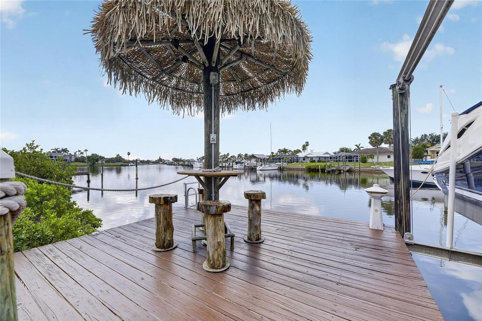 Single Family Residence at 918 SHAGOS DR, APOLLO BEACH, photo 5 of 75