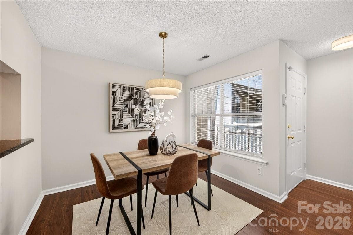 Condominium at 5011 Sharon Road, Charlotte, photo 17 of 39