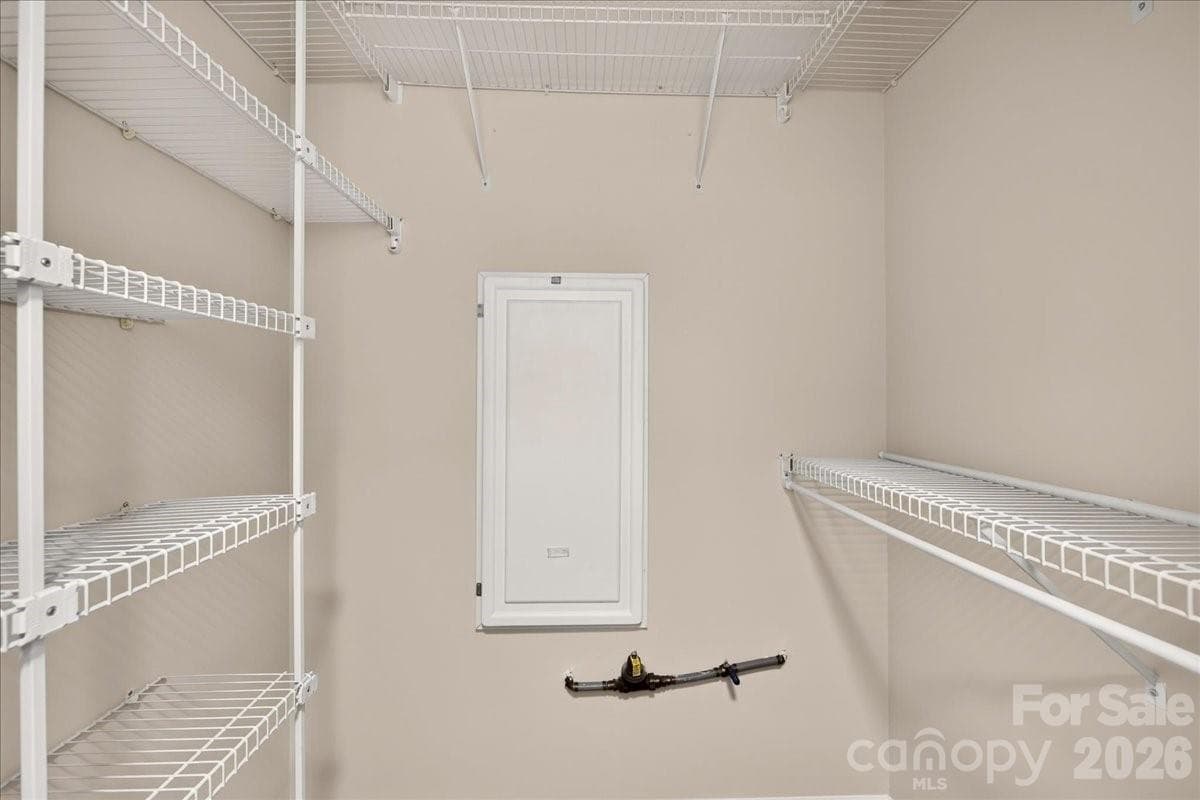 Condominium at 5011 Sharon Road, Charlotte, photo 29 of 39
