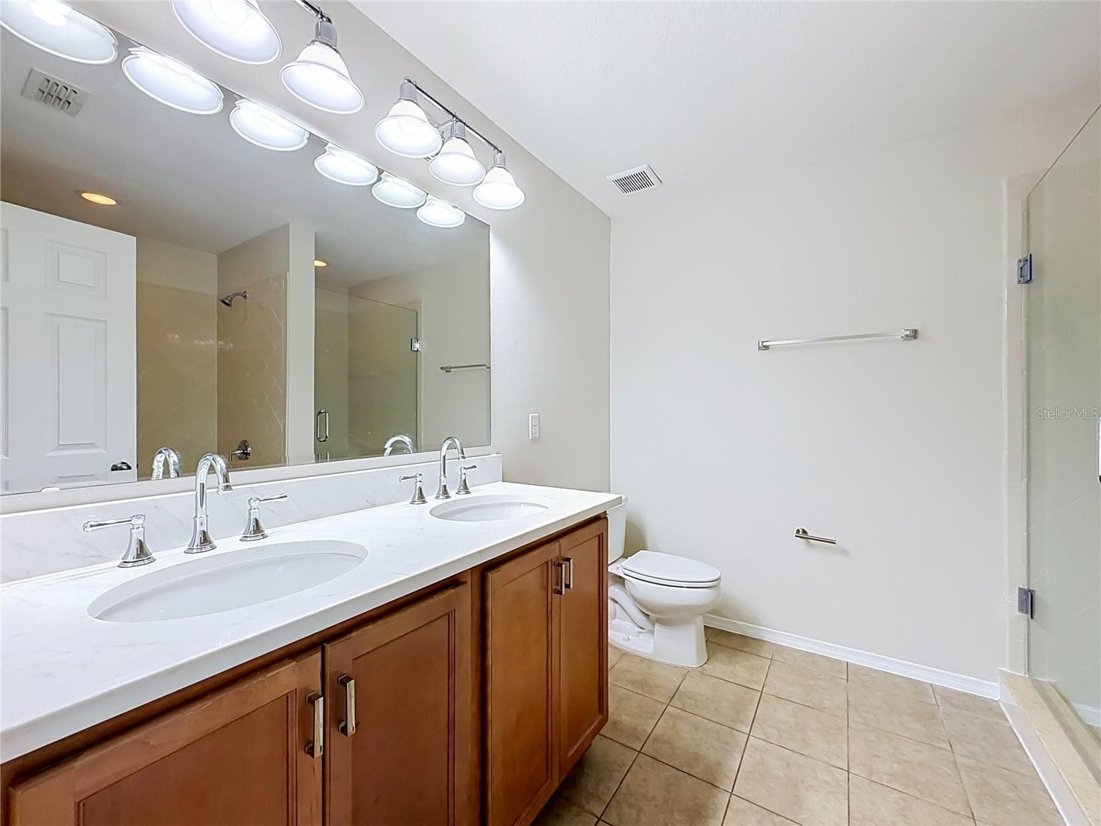 Single Family Residence at 12944 BOGGY POINTE DR, ORLANDO, photo 36 of 65