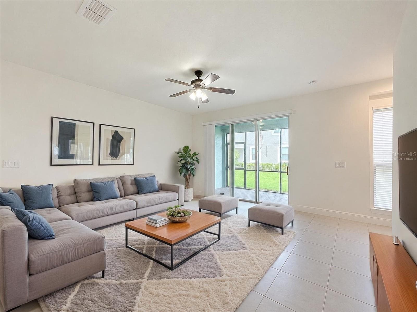 Virtually Staged - 2404 ARCH AVE, OLDSMAR