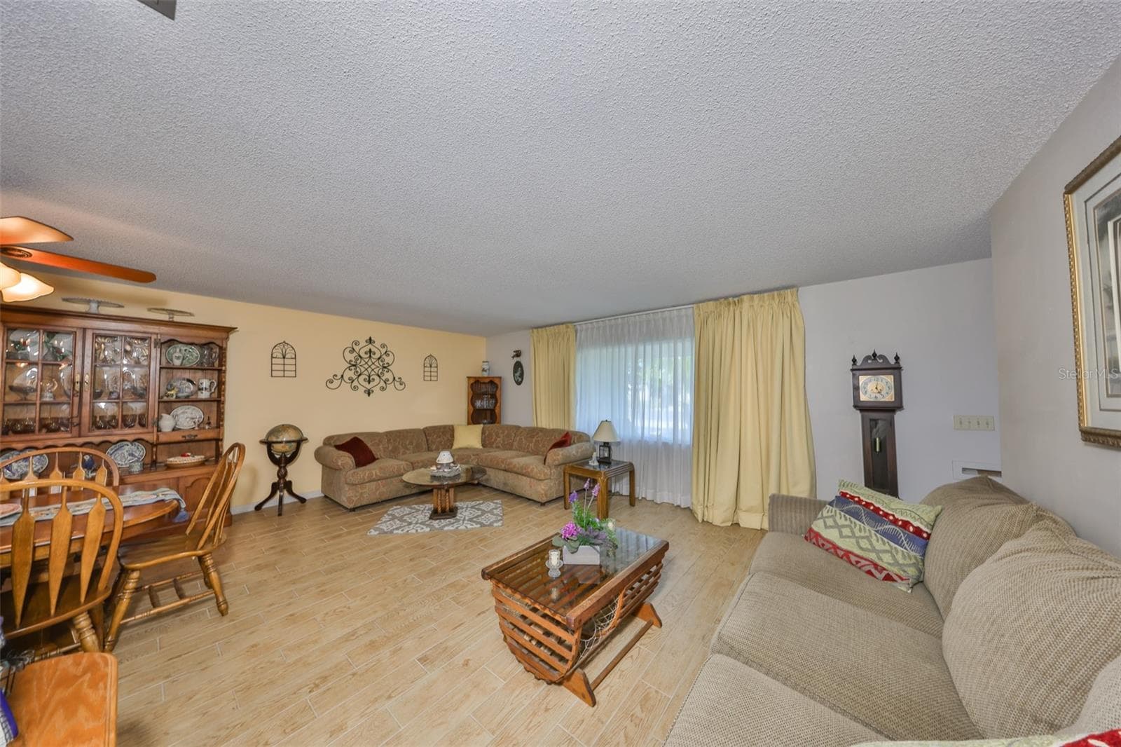 Single Family Residence at 672 ALLEGHENY DR, SUN CITY CENTER, photo 14 of 47