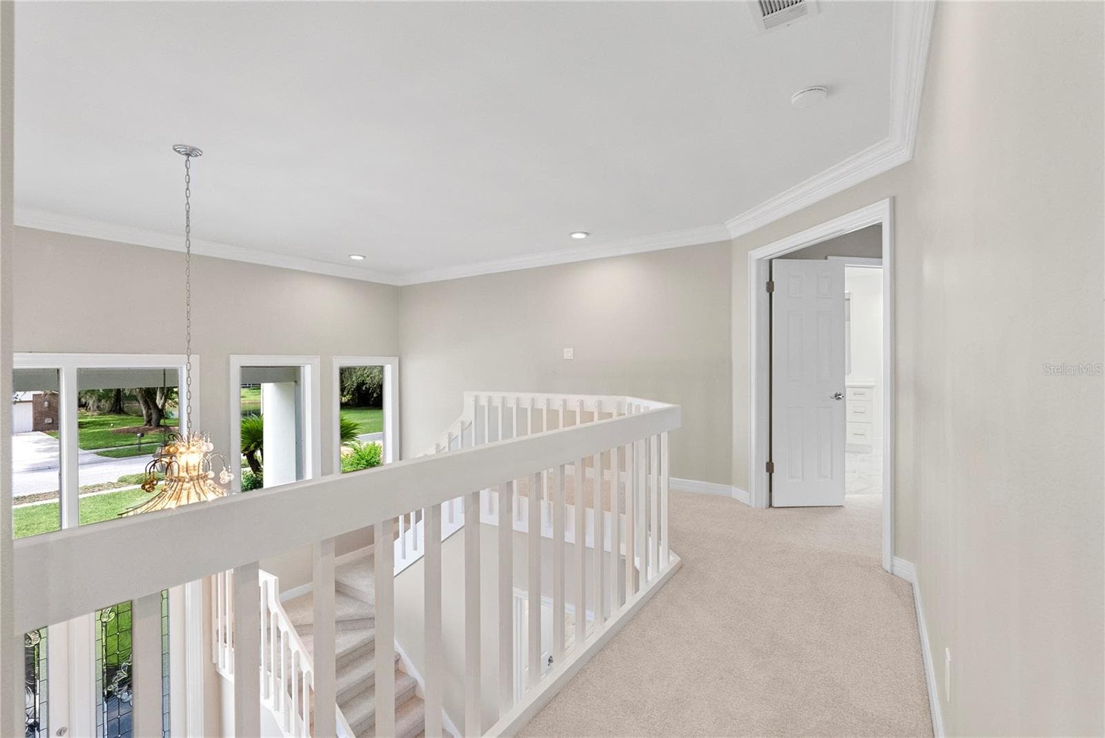 Single Family Residence at 17919 CLEAR LAKE DR, LUTZ, photo 43 of 62