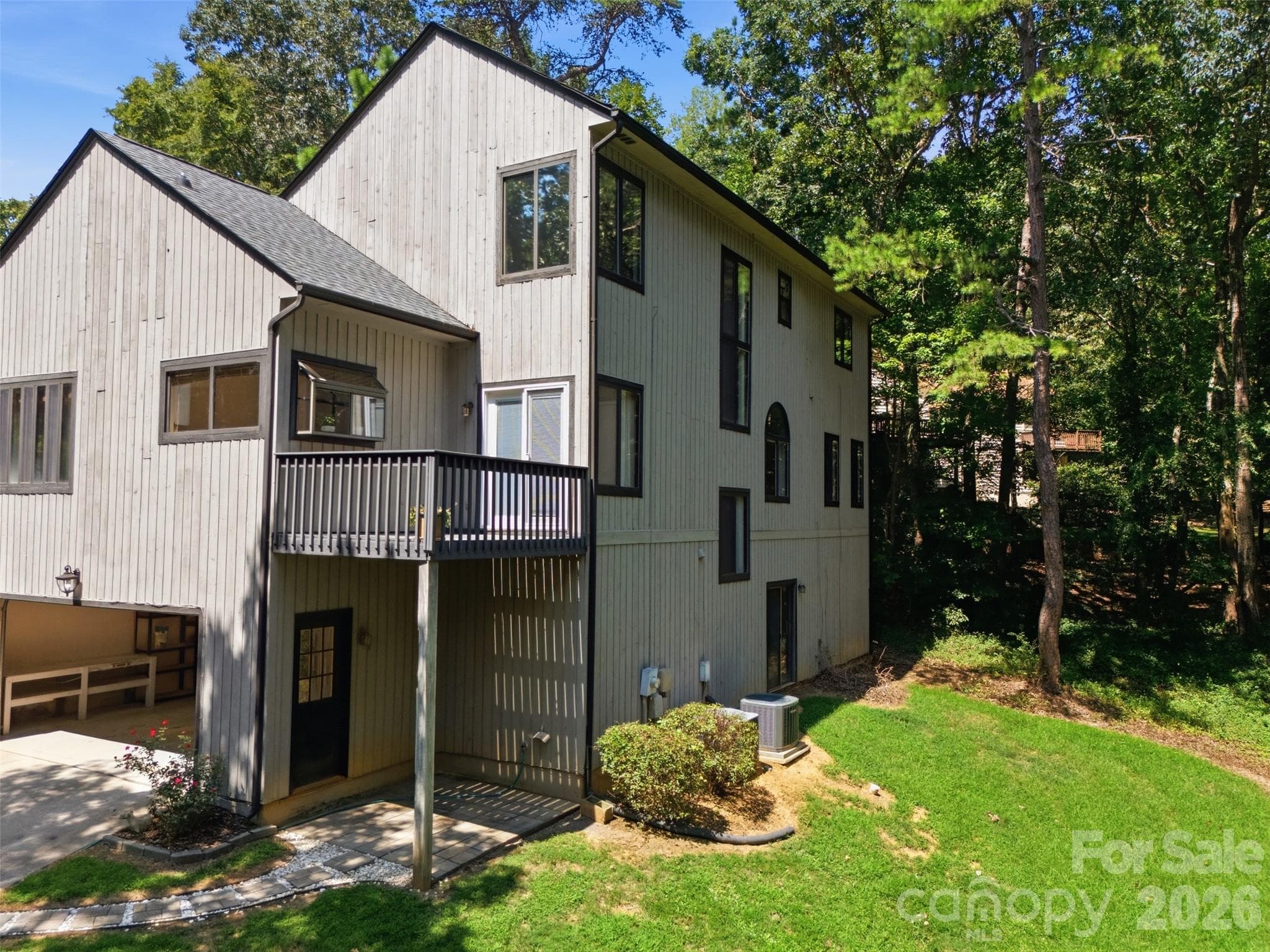 Side & Backyard - 13432 Windward Cove, Charlotte