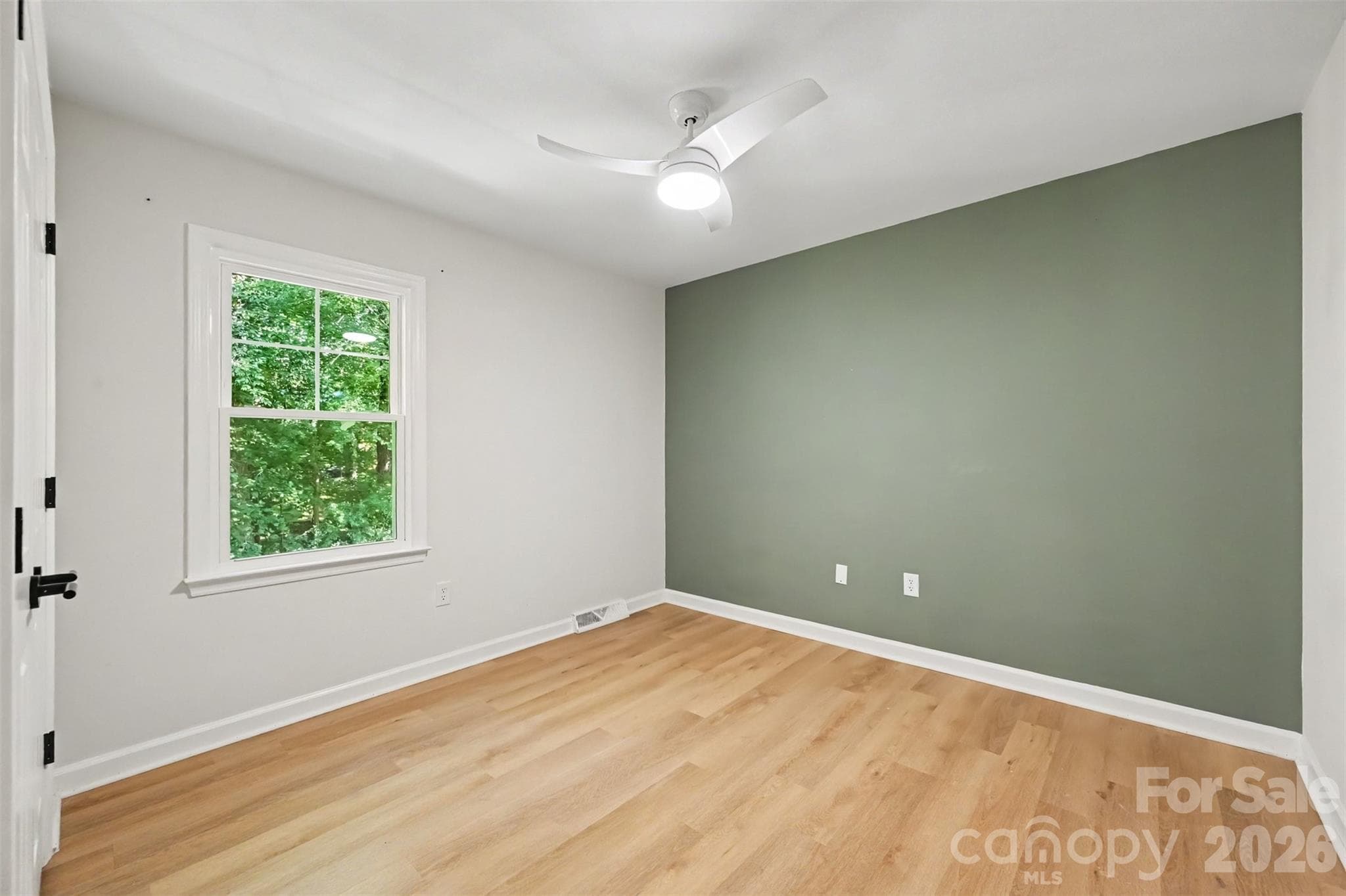 Single Family Residence at 7505 Hawkstand Lane, Charlotte, photo 28 of 41