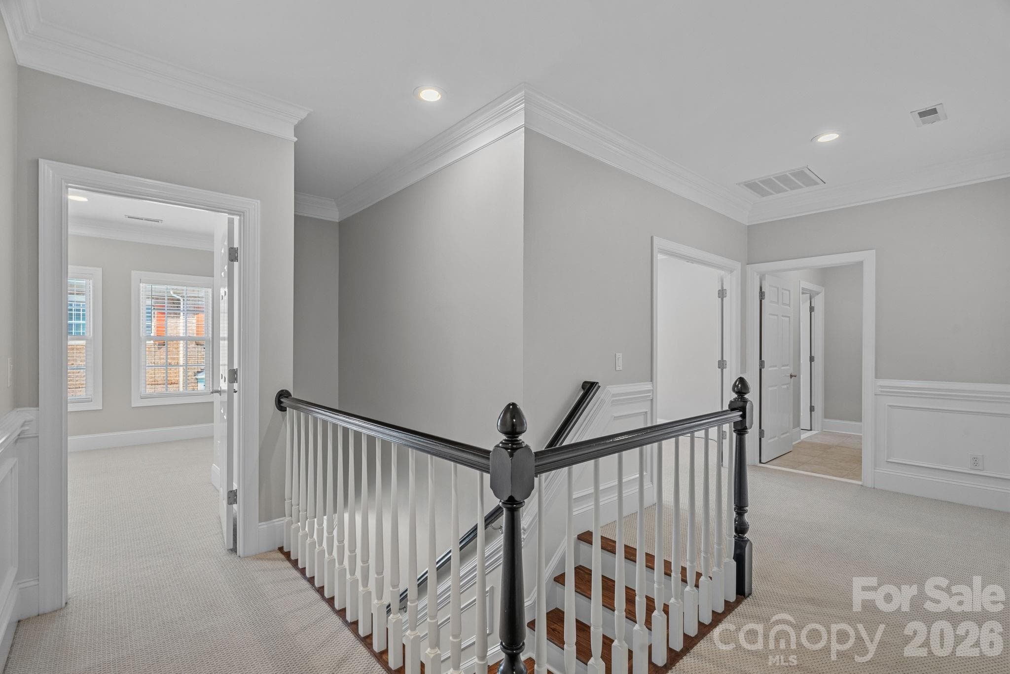 Townhouse at 6415 Wakehurst Road, Charlotte, photo 23 of 48