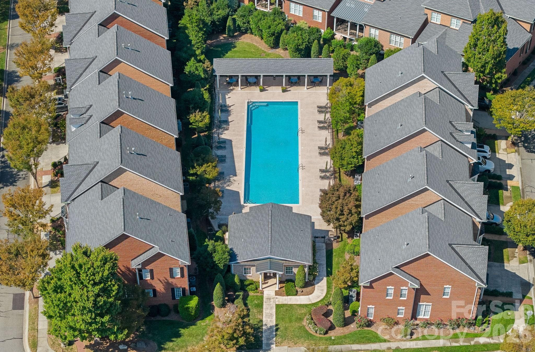 Community pool - 6415 Wakehurst Road, Charlotte