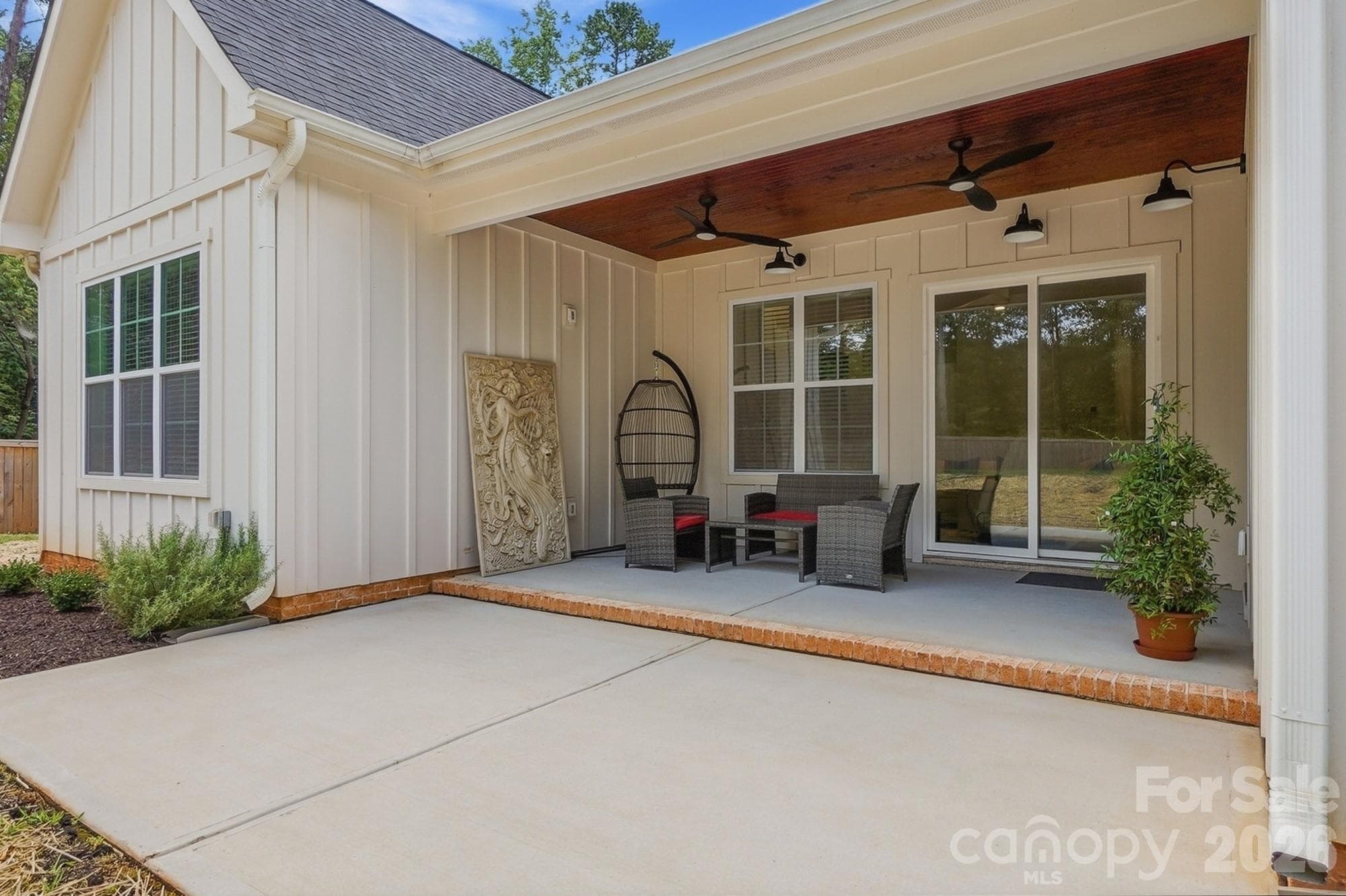 Single Family Residence at 369 Sunderland Road, Belmont, photo 33 of 39