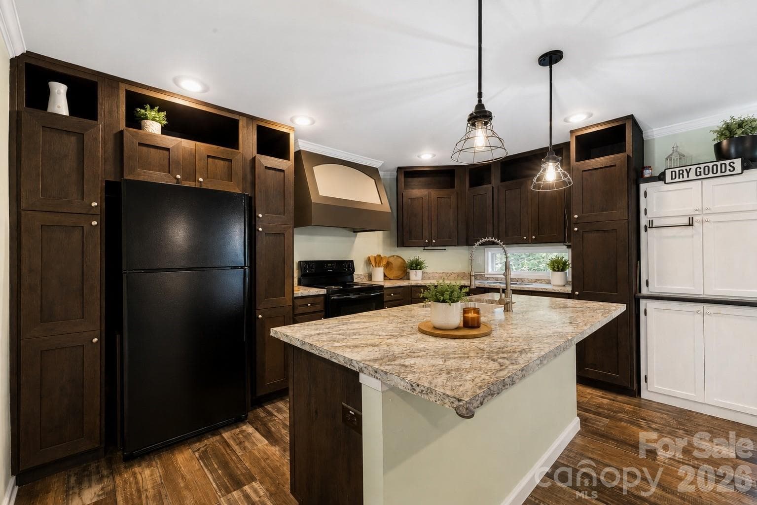 Virtually Staged - 36 Woodrat Drive, Burnsville