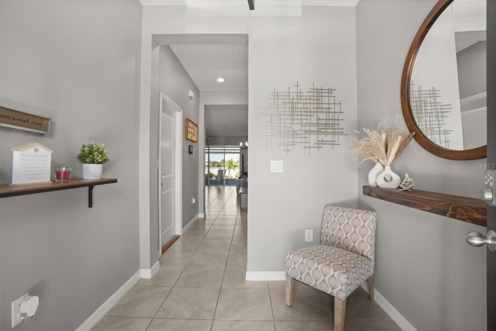 Townhouse at 170 MANGROVE SHADE CIR, APOLLO BEACH, photo 2 of 34