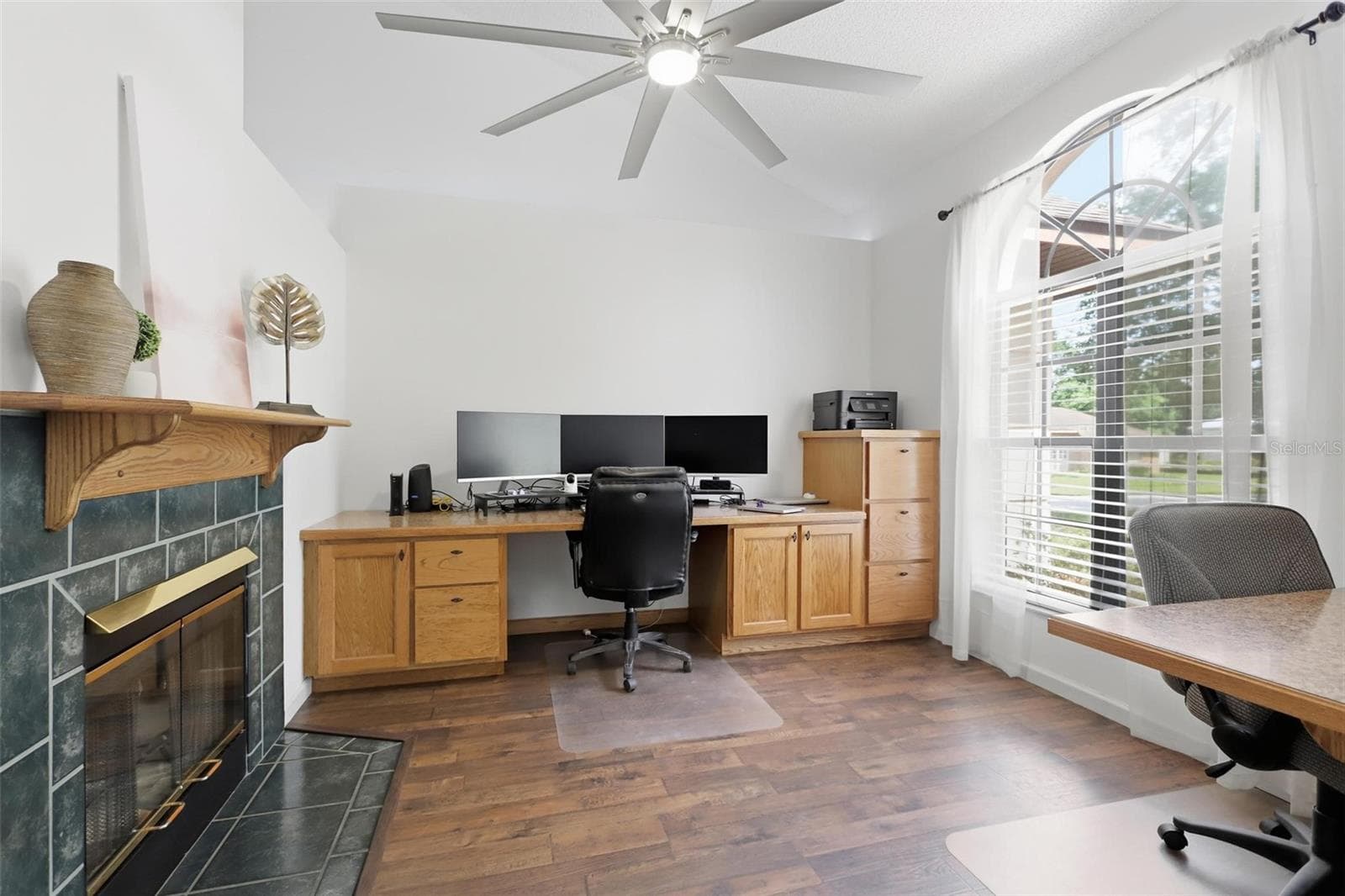 Single Family Residence at 731 EDGEWILD CT, ORANGE CITY, photo 3 of 37