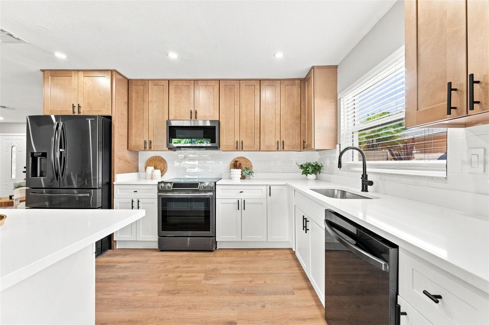 Kitchen with Ample Cabinetry - 300 N BAY HILLS BLVD, SAFETY HARBOR