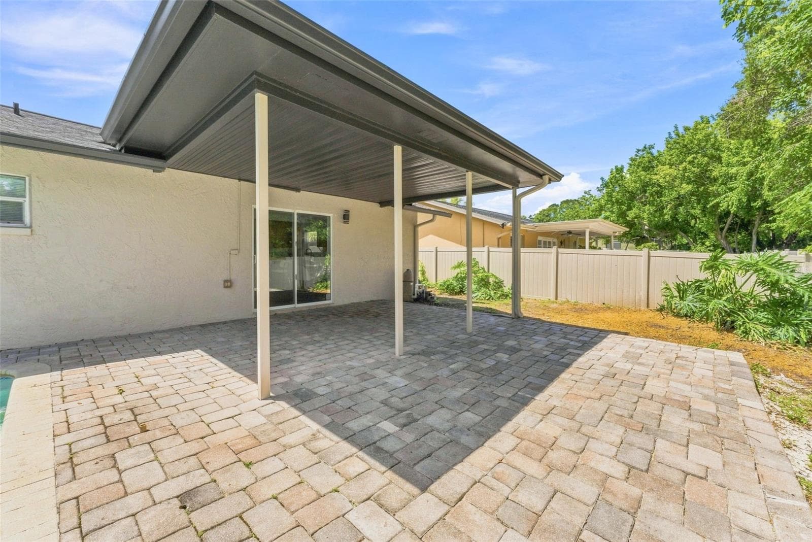 Covered Lanai - 300 N BAY HILLS BLVD, SAFETY HARBOR