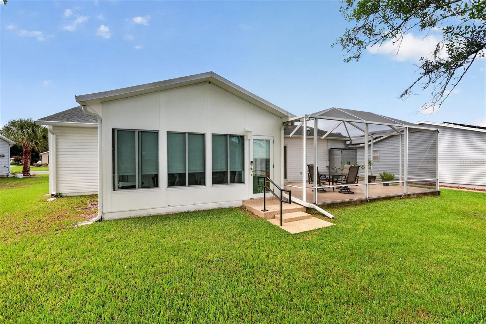 Back of Property - 1503 ESCANDON PL, THE VILLAGES