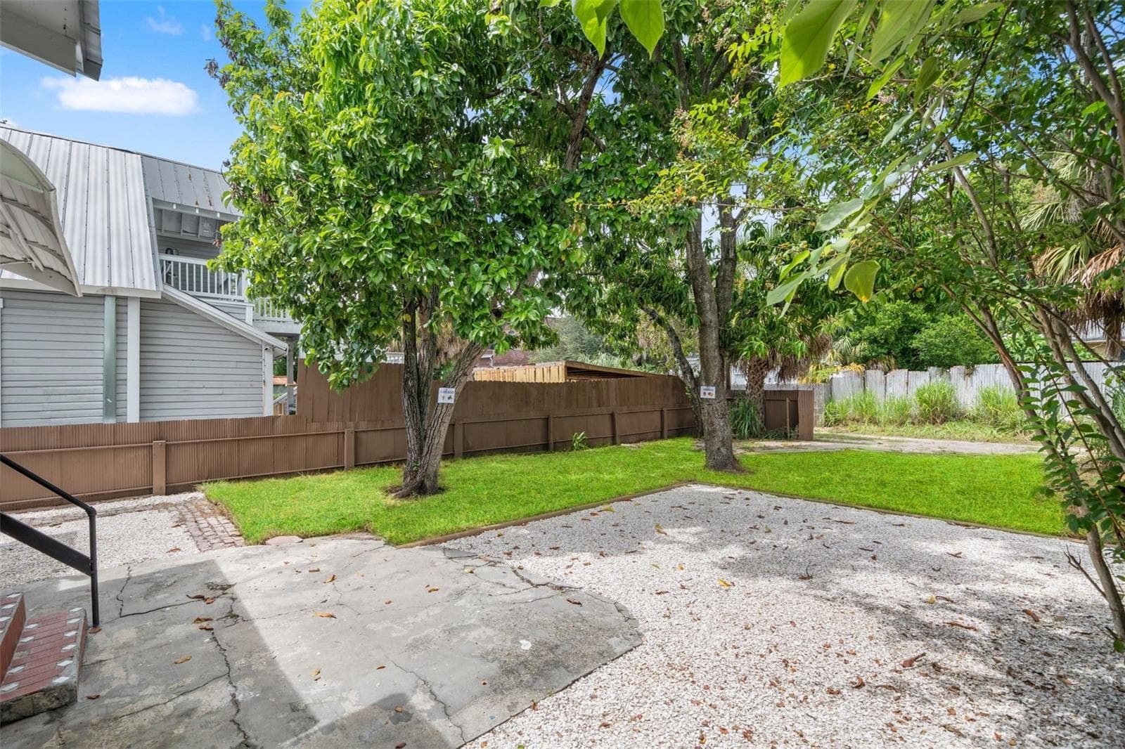 Grass enahanced - 1310 E 15TH AVE, TAMPA