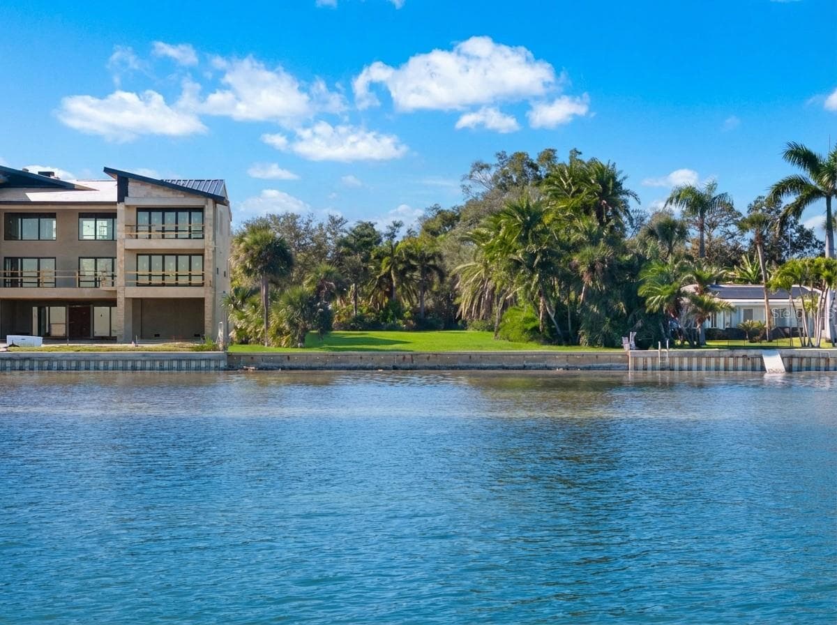 Land at 6100 BAHAMA SHORES DR S, ST PETERSBURG, photo 20 of 22