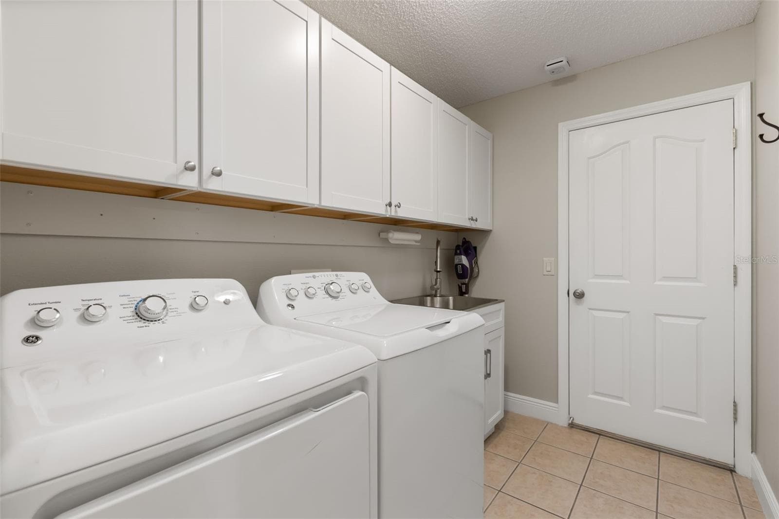 Laundry Room - 2120 CALLAWAY DR, THE VILLAGES