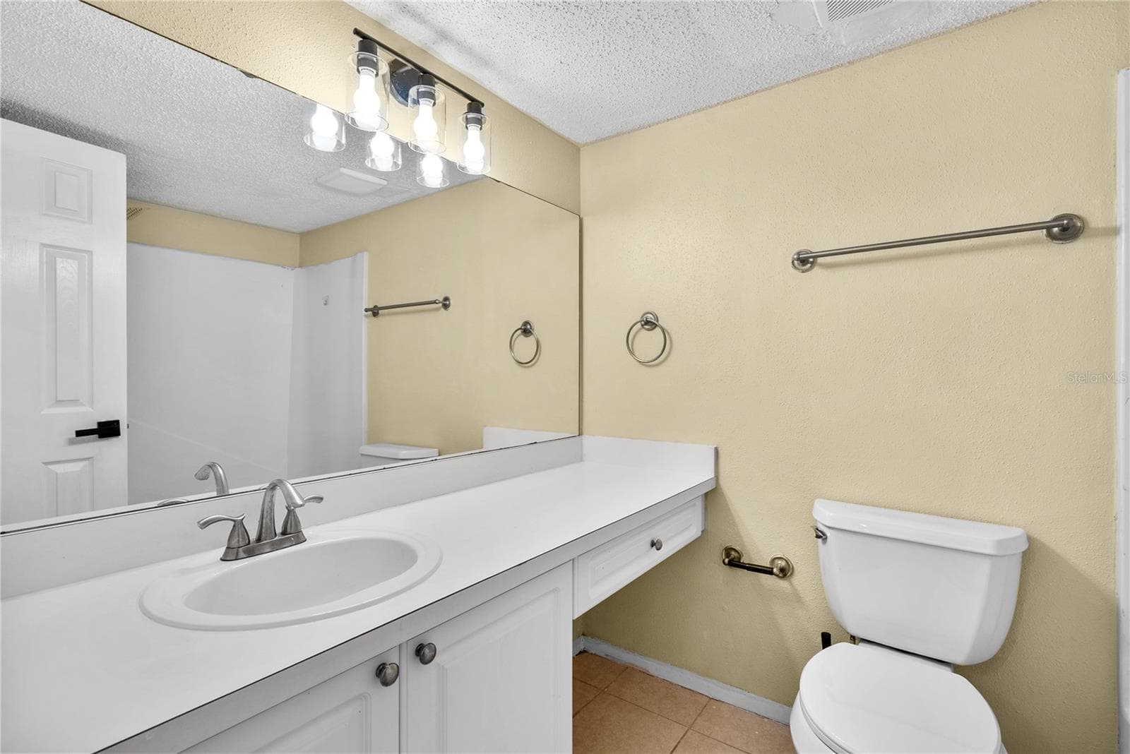 Condominium at 109 OYSTER BAY CIR #220, ALTAMONTE SPRINGS, photo 35 of 52