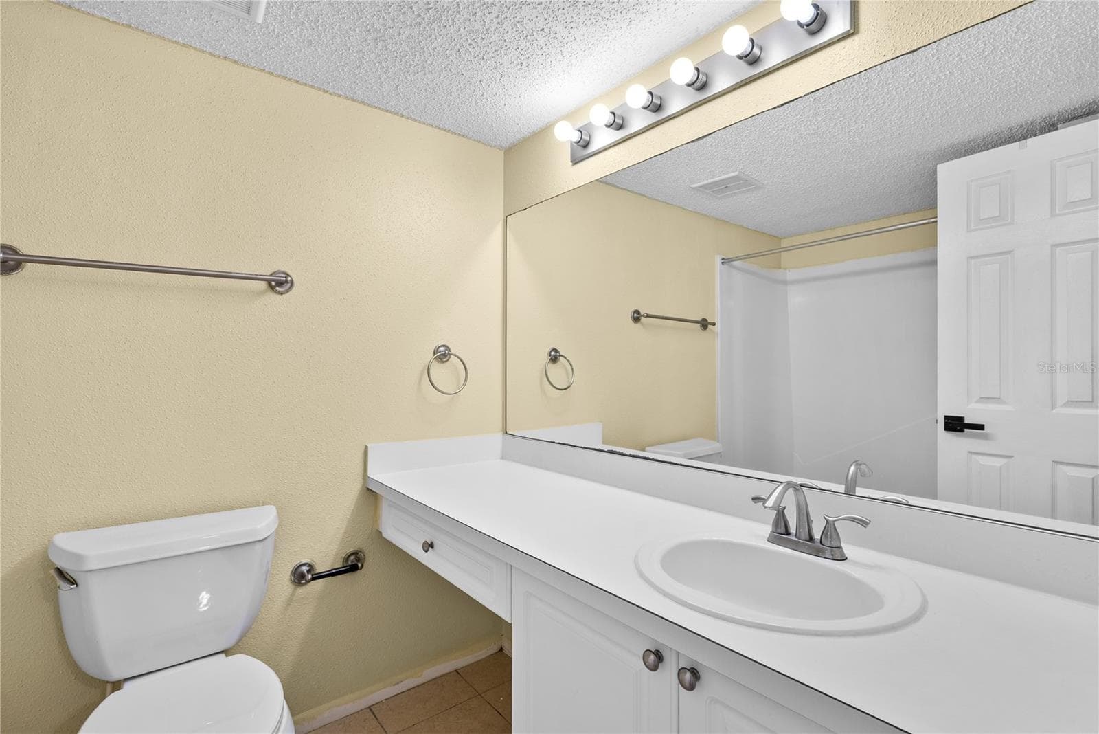 Condominium at 109 OYSTER BAY CIR #220, ALTAMONTE SPRINGS, photo 36 of 52