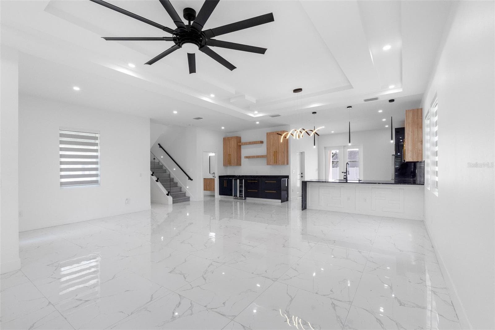 Single Family Residence at 902 W SLIGH AVE, TAMPA, photo 13 of 70