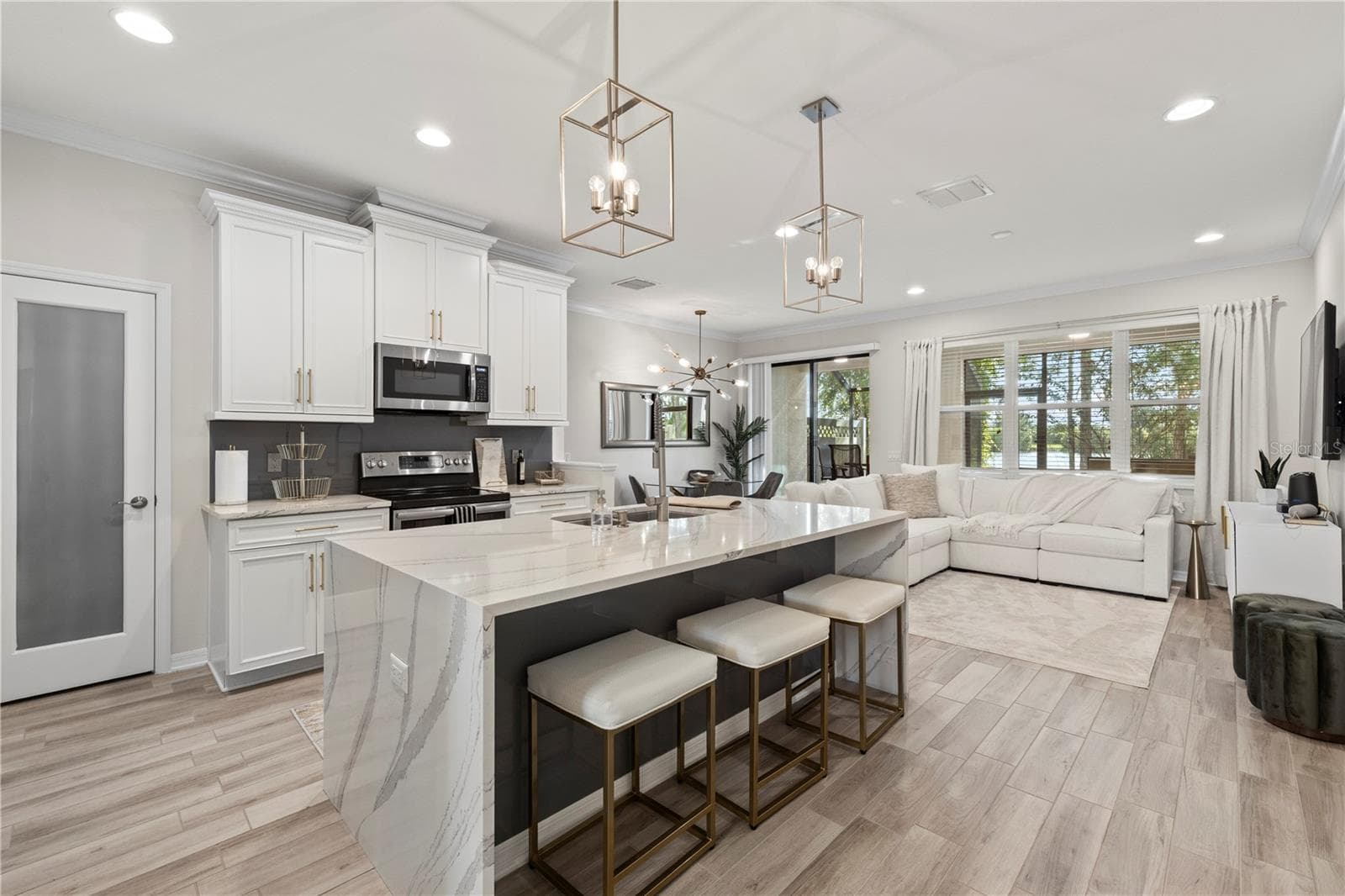 Townhouse at 9208 FOX SPARROW RD, TAMPA, photo 14 of 61