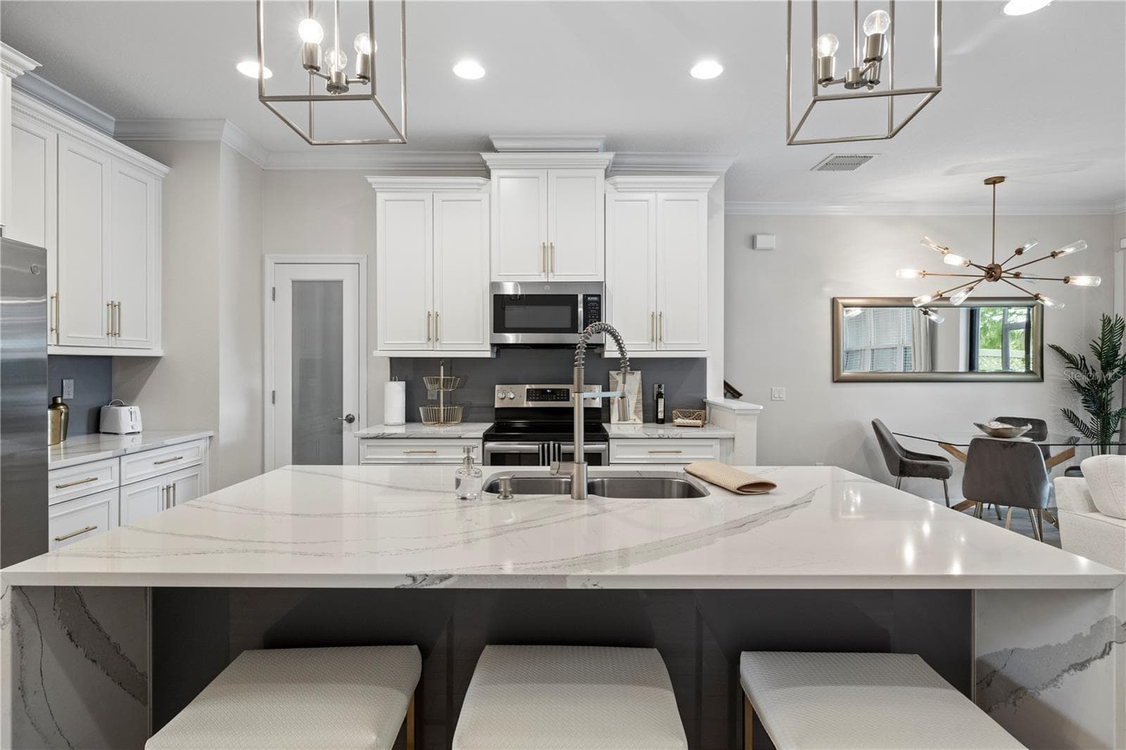 Townhouse at 9208 FOX SPARROW RD, TAMPA, photo 16 of 61