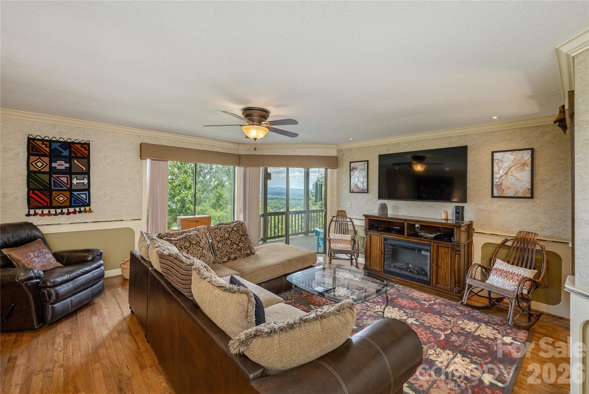 Condominium at 159 Country Ridge Road, Laurel Park, photo 26 of 31